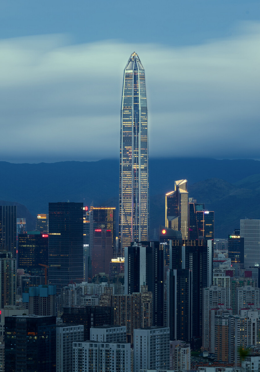 由于深圳发达有钱,舍得投入,使得南方科技大学不是985,胜似985;深圳