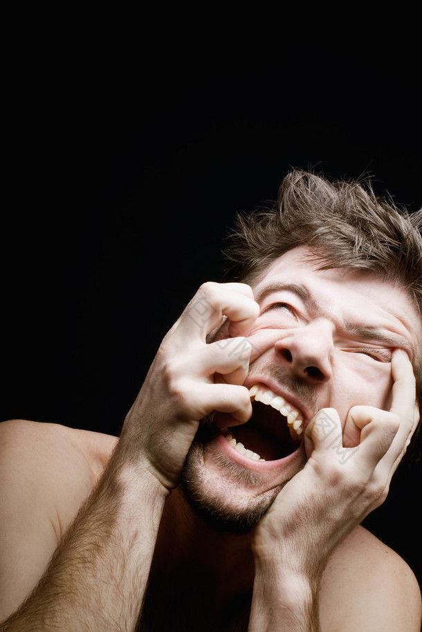 期货本身就是痛苦不堪的