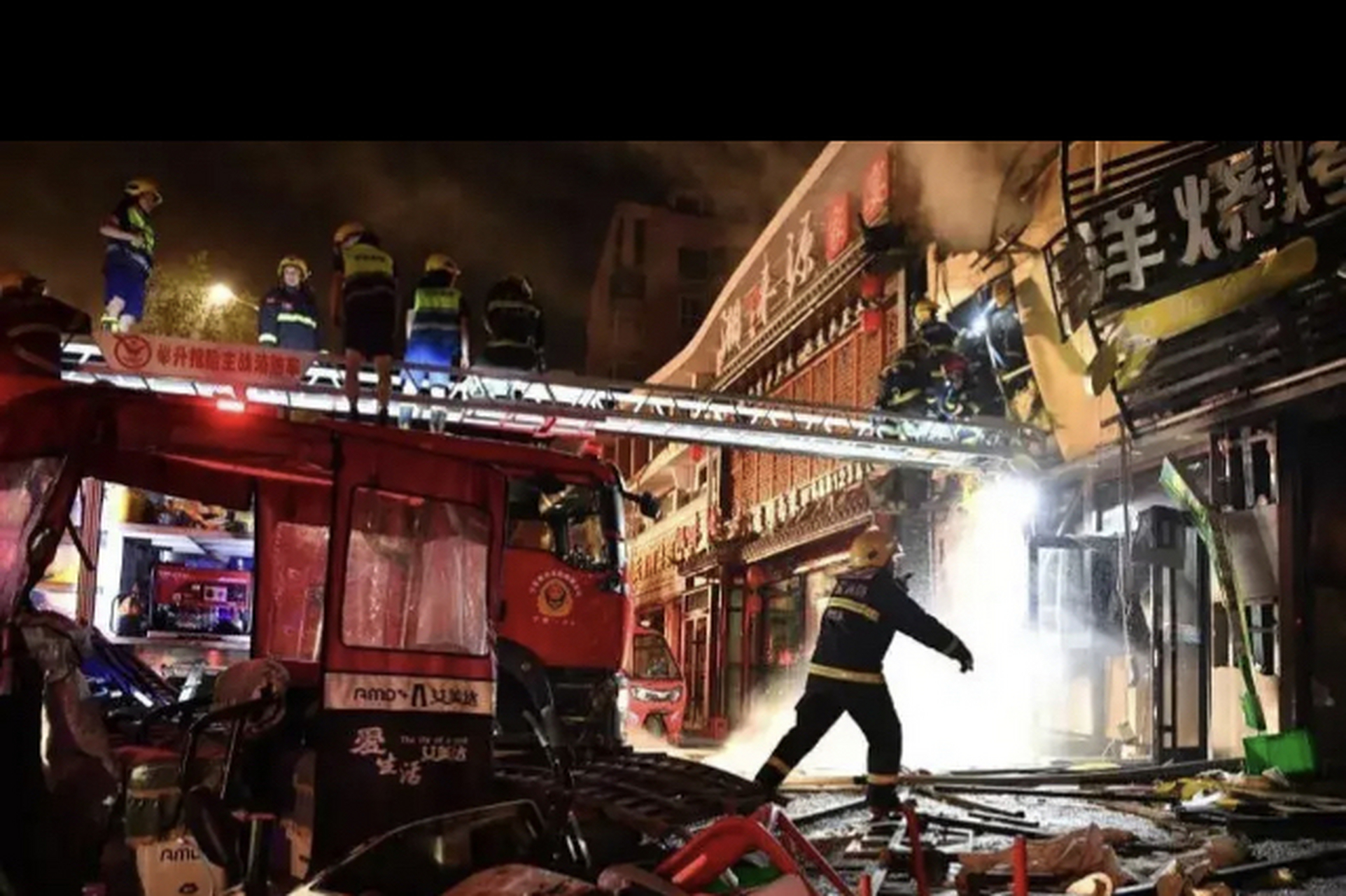 市兴庆区民族南街富洋烧烤店操作间液化石油气(液化气罐)泄漏引发爆炸