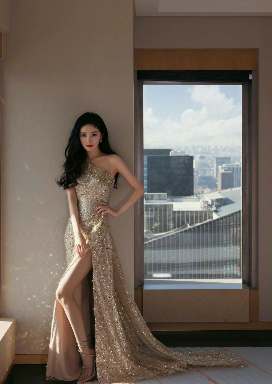 杨幂|维多利亚的秘密9215|||你可以永远相信杨幂的身材!