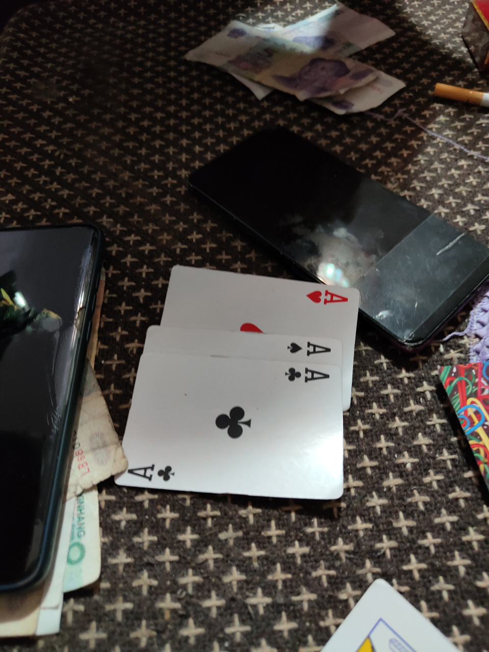 炸金花拿到三个a的豹子,是什么体验?