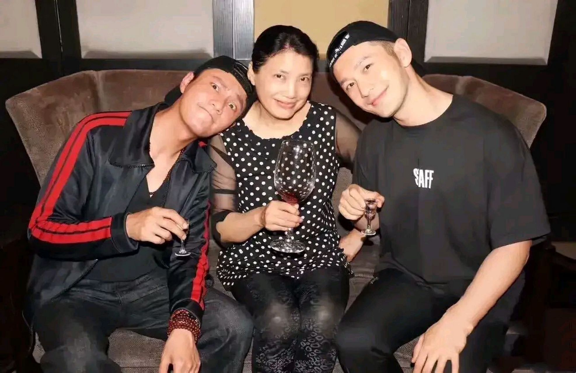 北电96级表演系堪称明星摇篮,超过半数成为家喻户晓的明星!