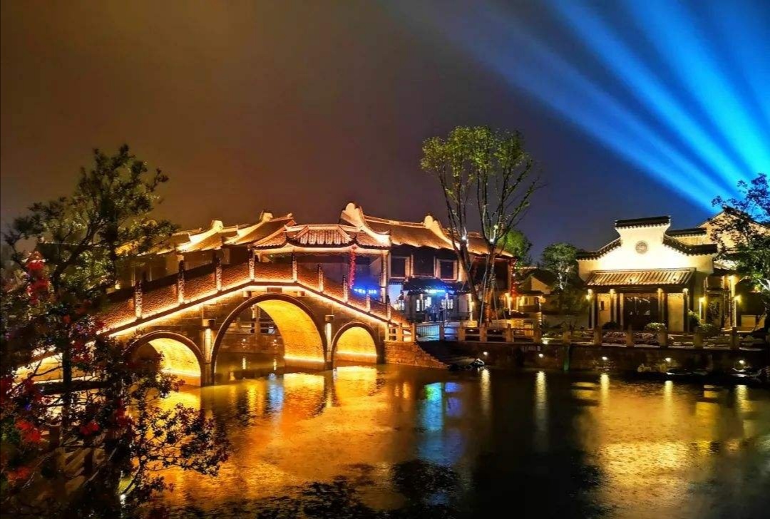 走进东晋水城 领略北宋繁华