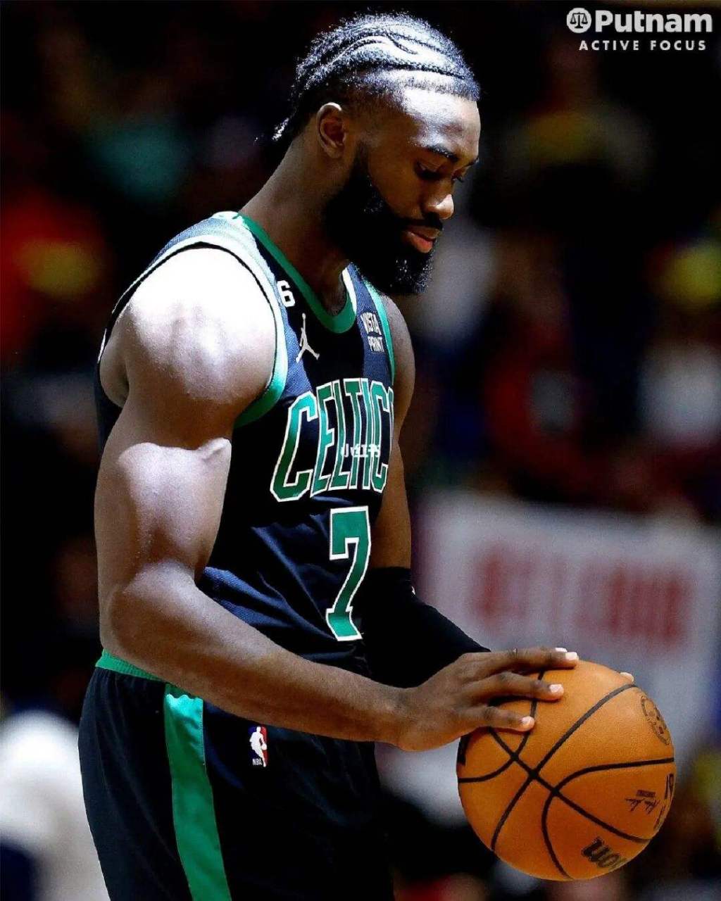 温胖在bs博客节目中谈杰伦·布朗:  "如果他本赛季入选了nba最佳阵容