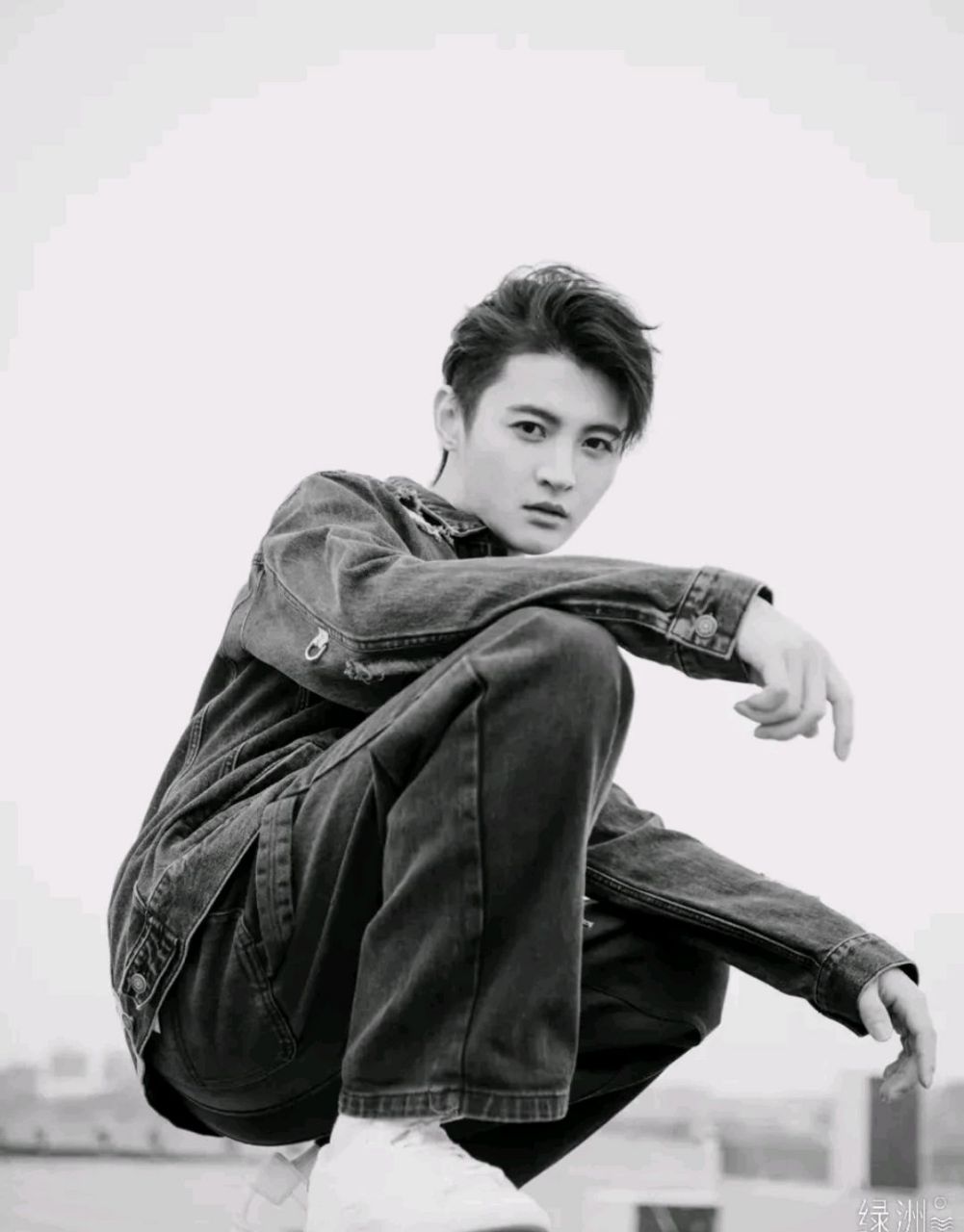 《唐朝诡事录》里面饰演刘十八的周骏超,上海戏剧学院毕业,后来成为