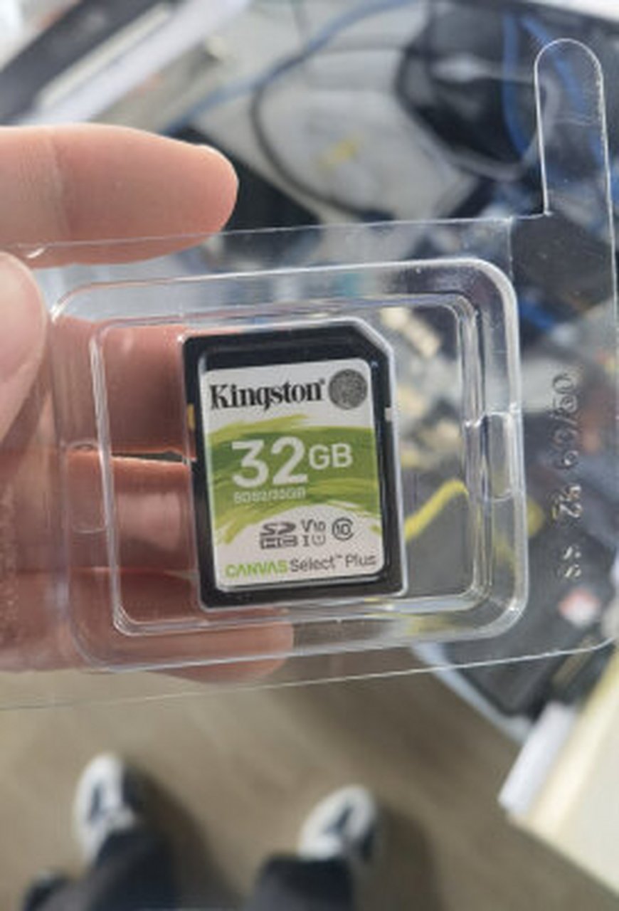 金士顿(kingston)32gb sd存储卡 u3 v90 8k 相机内存卡 高速sd卡大卡