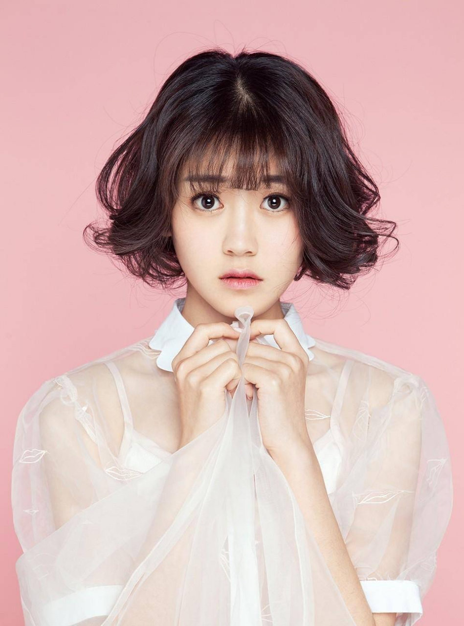 王艺哲,1995年11月23日出生于新疆维吾尔自治区阿勒泰市,中国内地影视