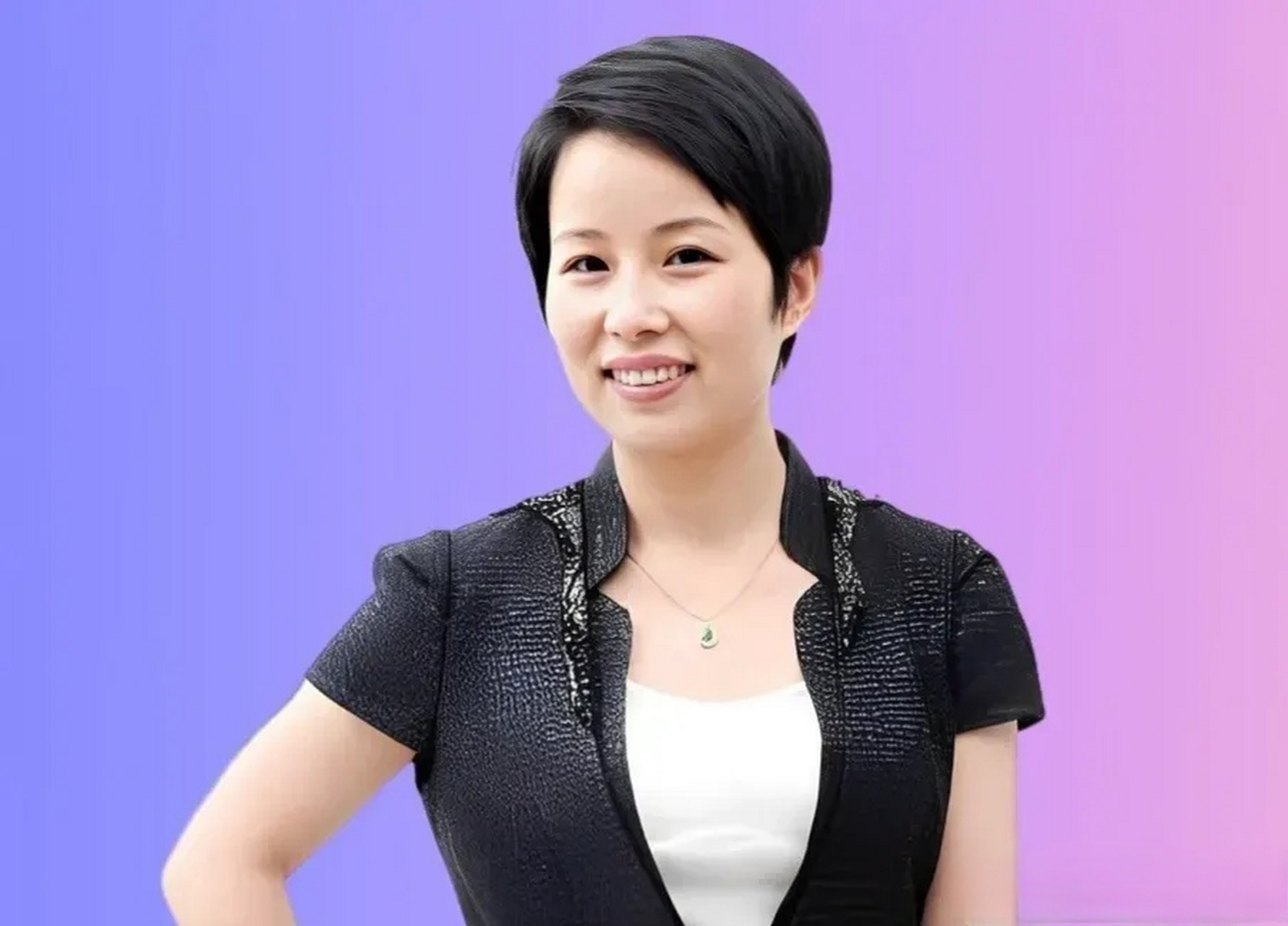 2023江苏省扬州市最新女首富揭晓: 梁勤,出生于1971年10月,现年52岁