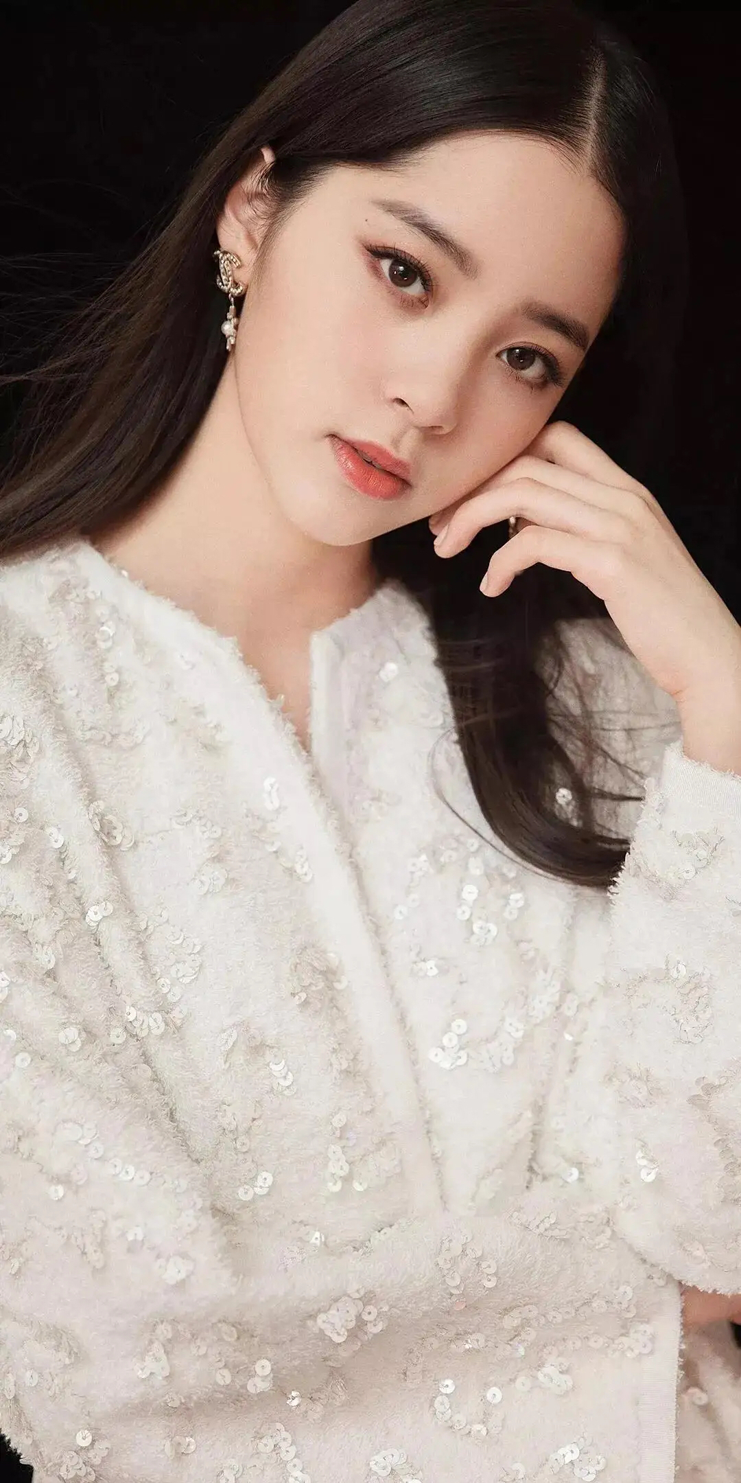 女明星欧阳娜娜高清壁纸写真,娇羞可爱,楚楚可人