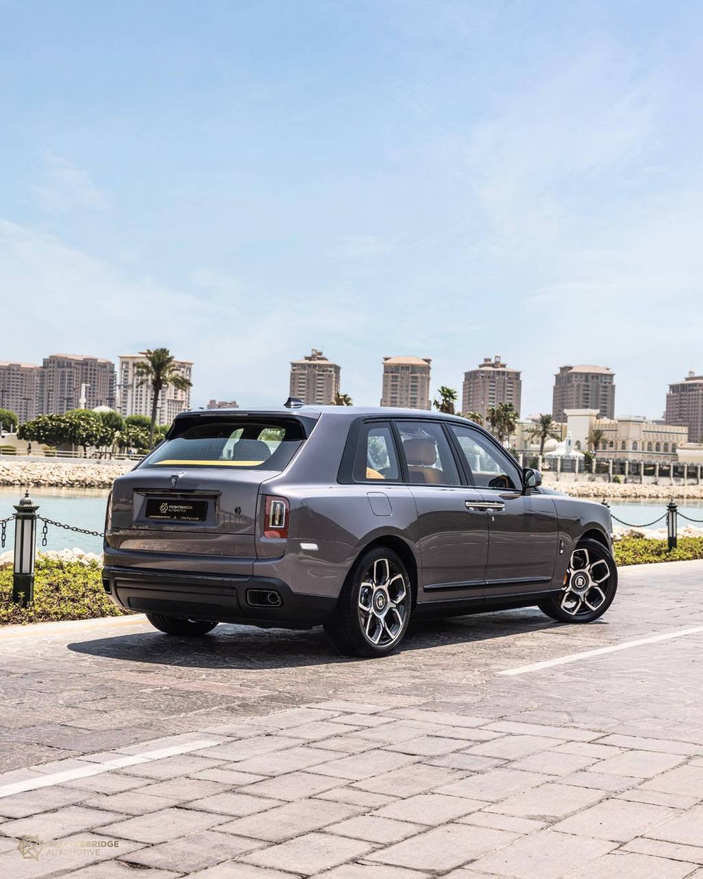 劳斯莱斯 cullinan black badge [赞同][赞同][赞同]