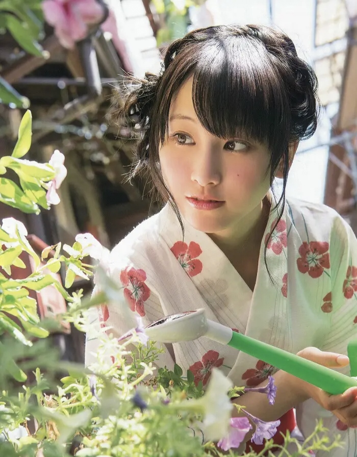 ske48松井玲奈与创作歌手近藤晃央喜结连理,将在迪士尼举行婚礼