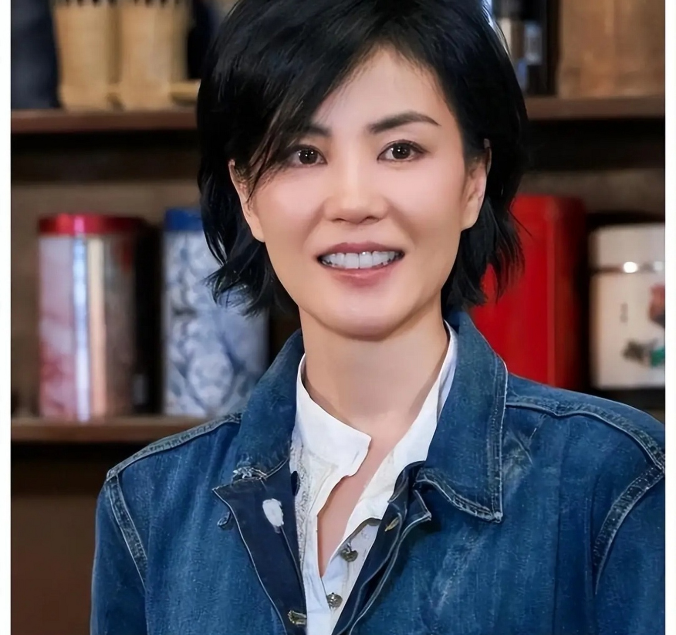 张柏芝突然官宣改名,王菲上海顺利生下了女儿,谢霆锋紧急改遗嘱 近日