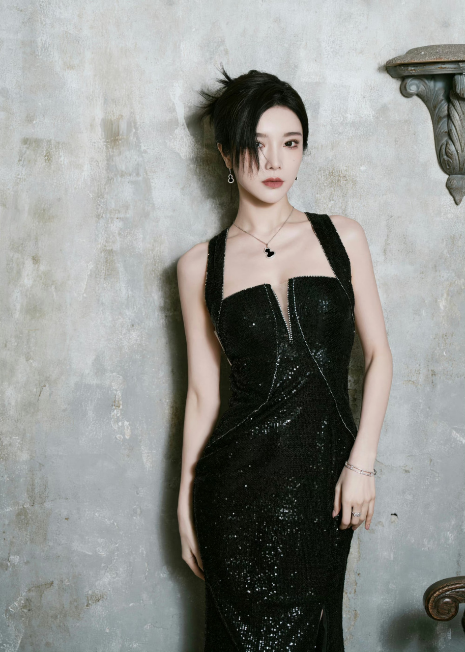 戴燕妮  大长腿美jio  性感妖艳