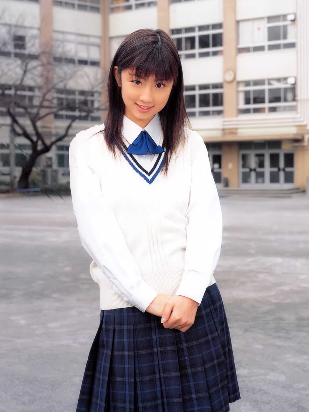 重温青春记忆:小仓优子的jk制服