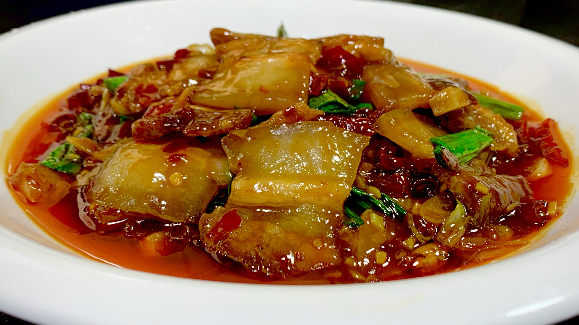 回锅肉这样做才正宗，酒店大厨分享详细介绍，上桌连汤汁都能泡饭