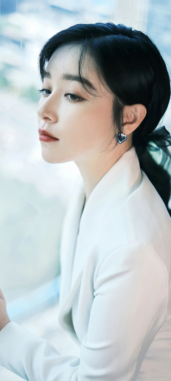 阚清子完美"侧颜杀"