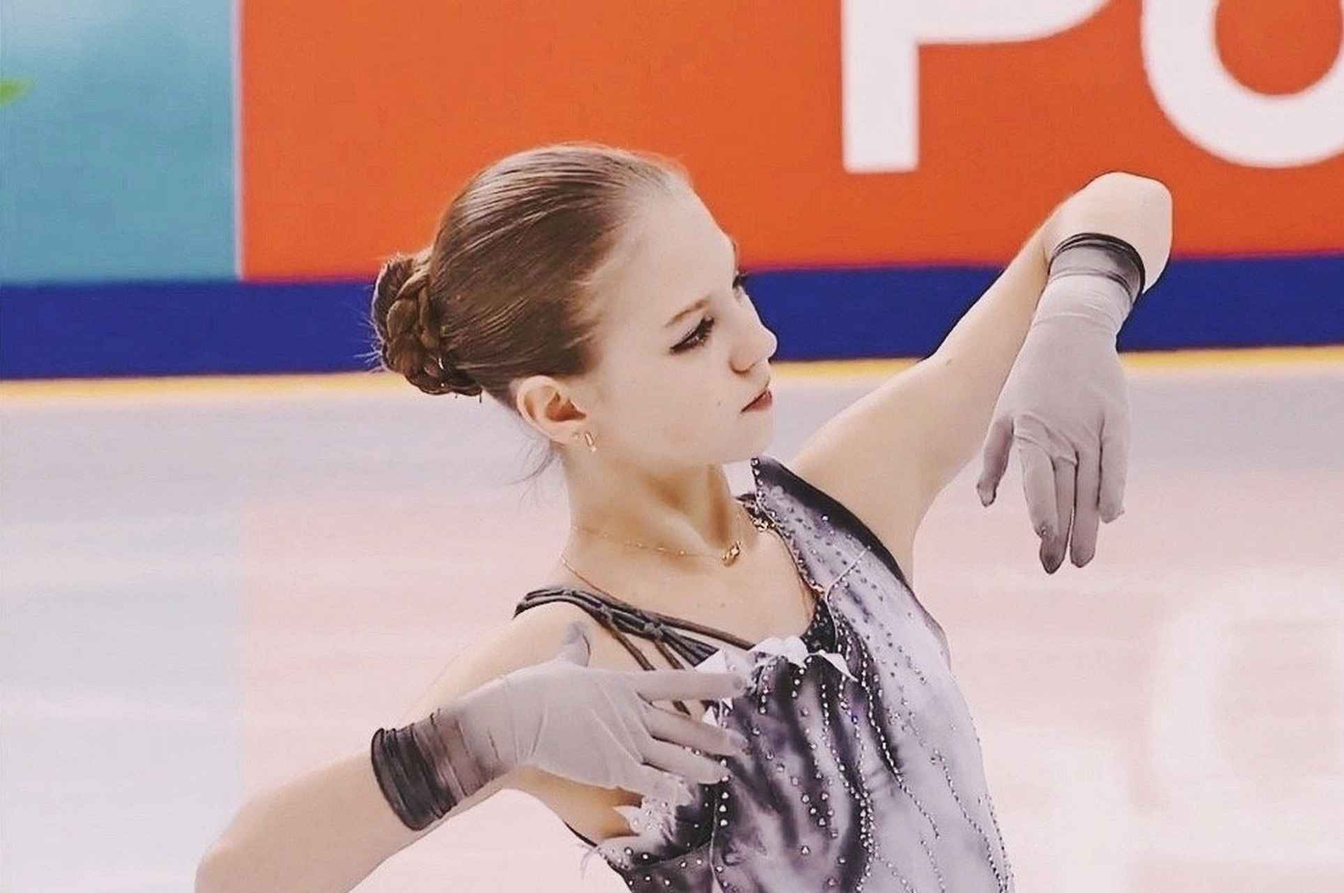 2021年3月26日,特鲁索娃在世界花样滑冰锦标赛中以总分217.