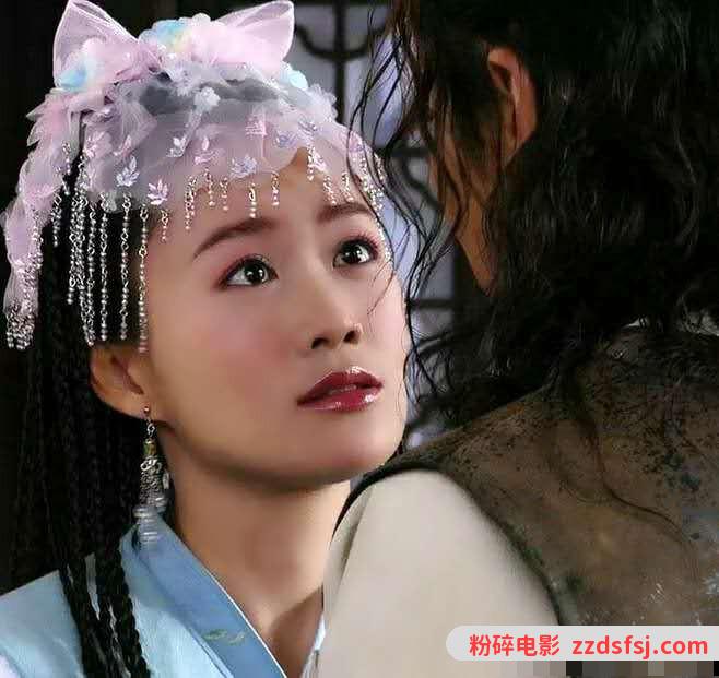 看那些年惊艳我们的“额饰”,才知道现在的古装造型有多敷衍