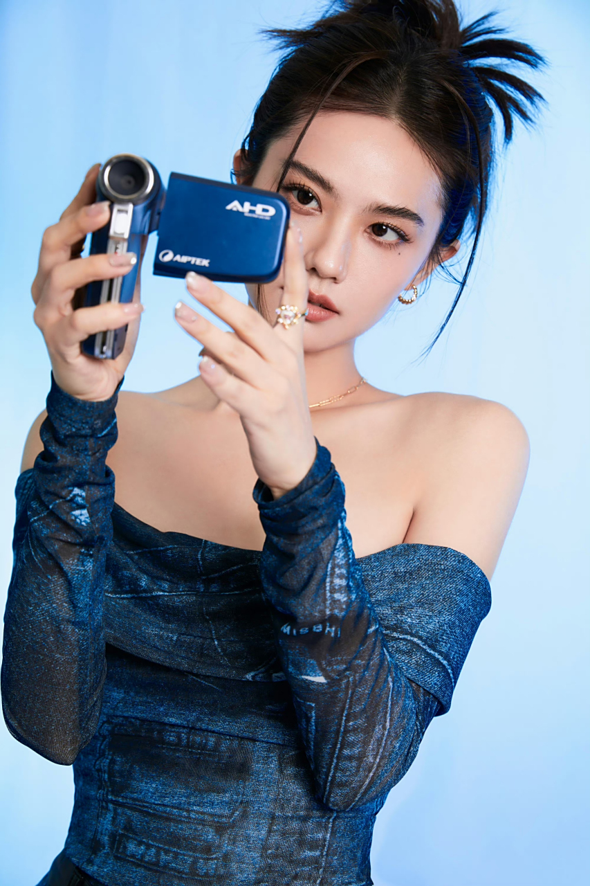 姜珮瑶,男人装写真 #百度秋冬打卡挑战赛