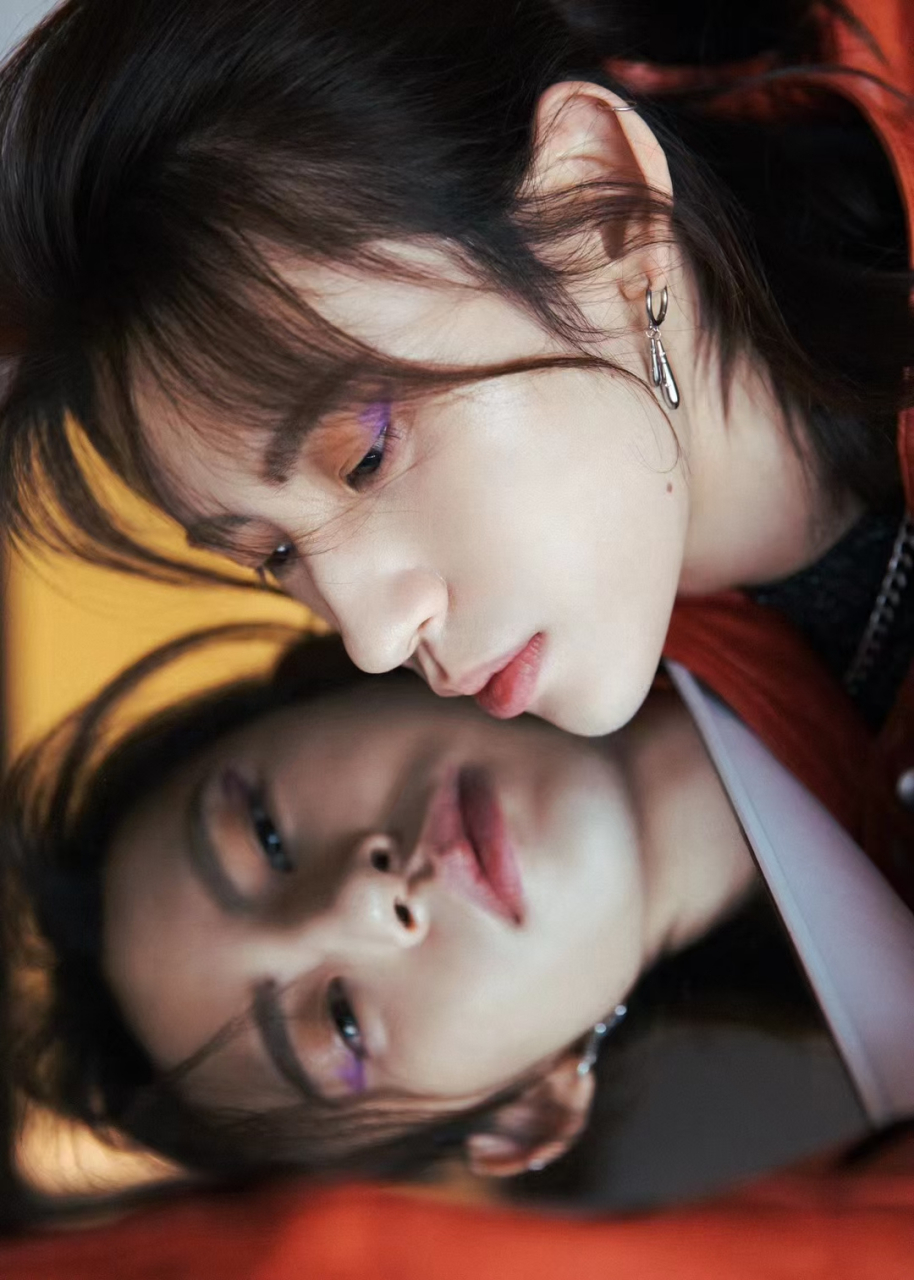 小鬼-王琳凯 urban decay 中国区品牌代言人