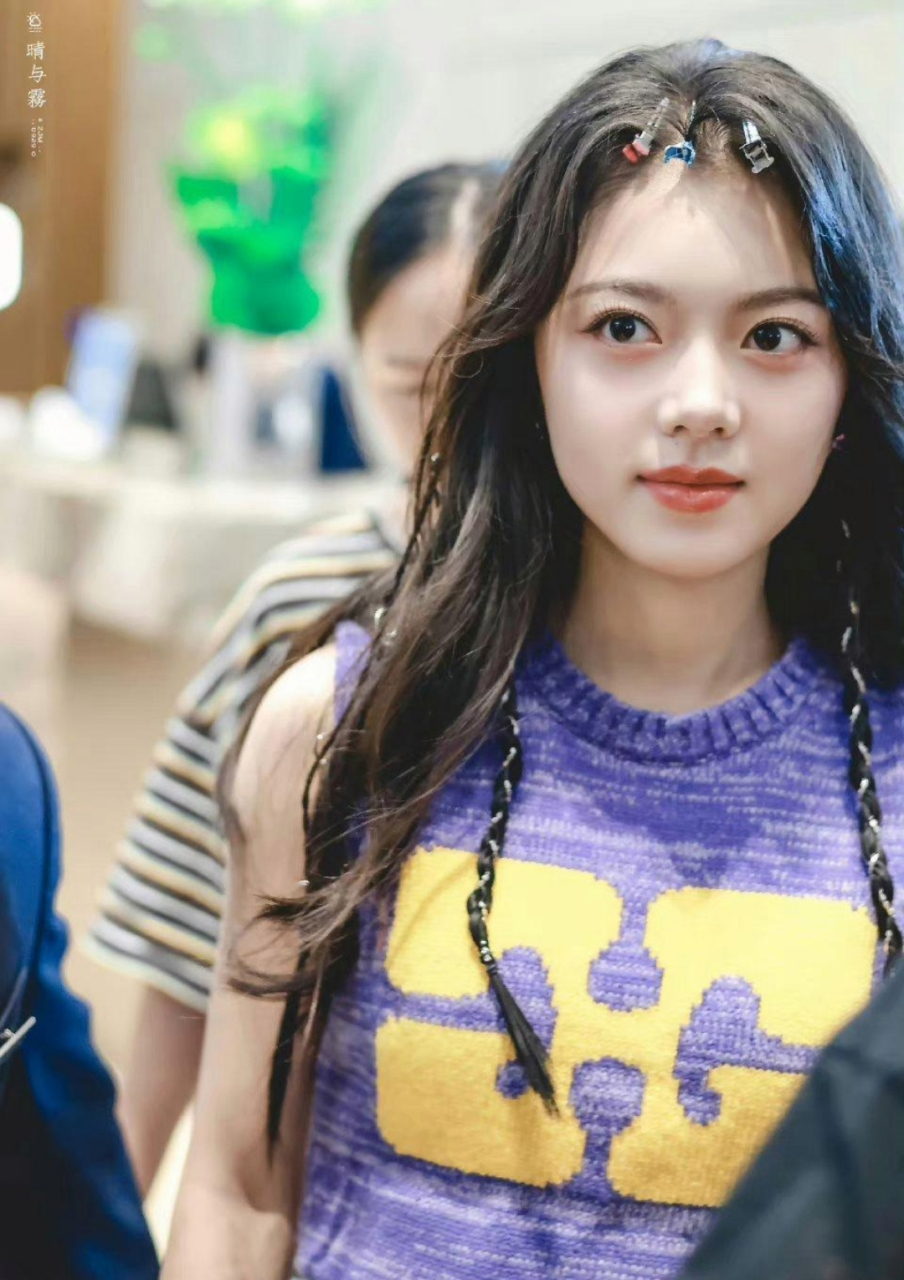 赵今麦越来越美了,清新靓丽,甜美灵动!