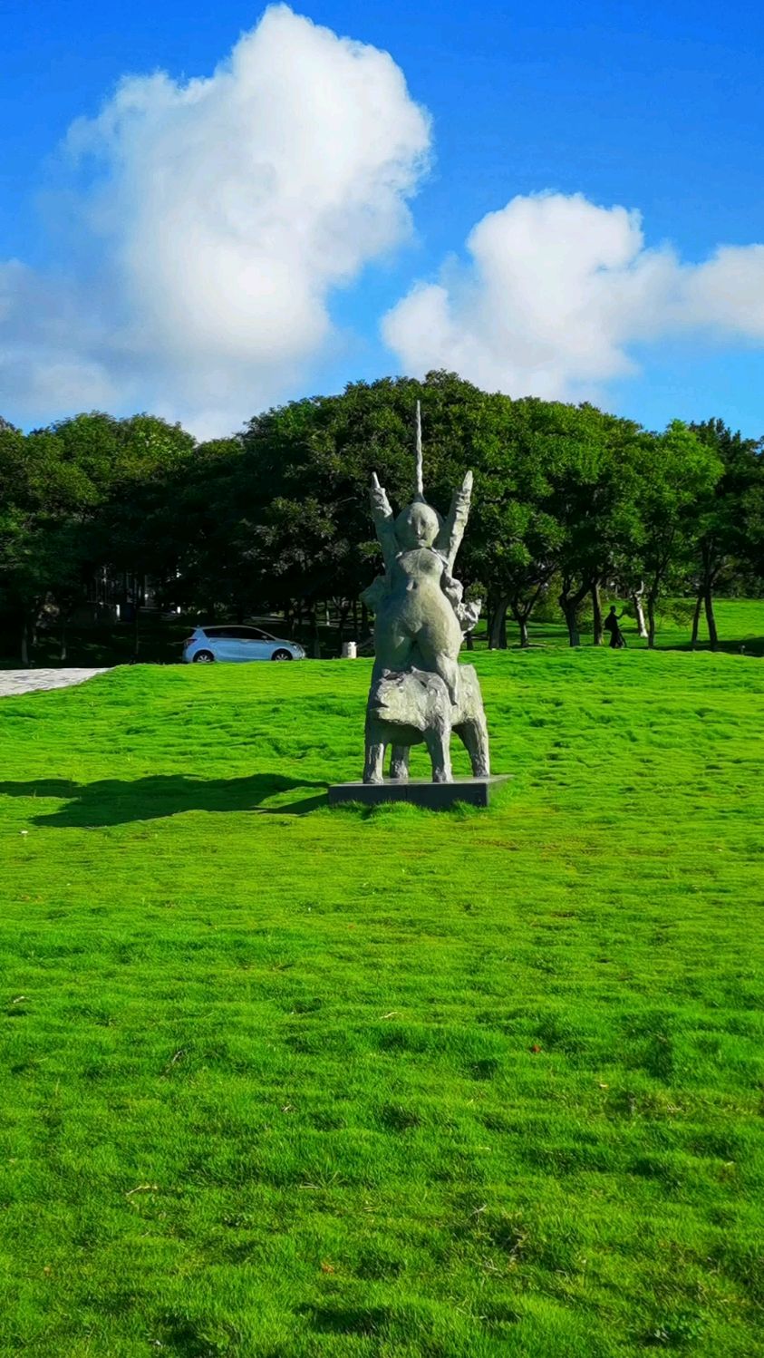 青岛雕塑园雕塑介绍图片