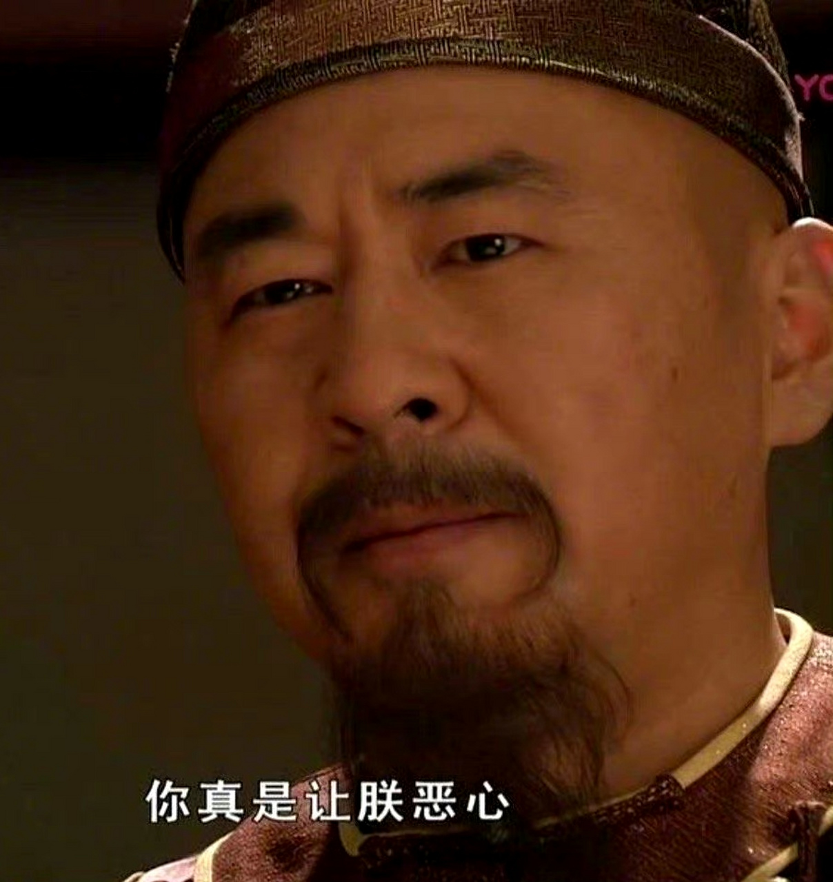 有网友说,"差点将陈建州看成陈建斌!