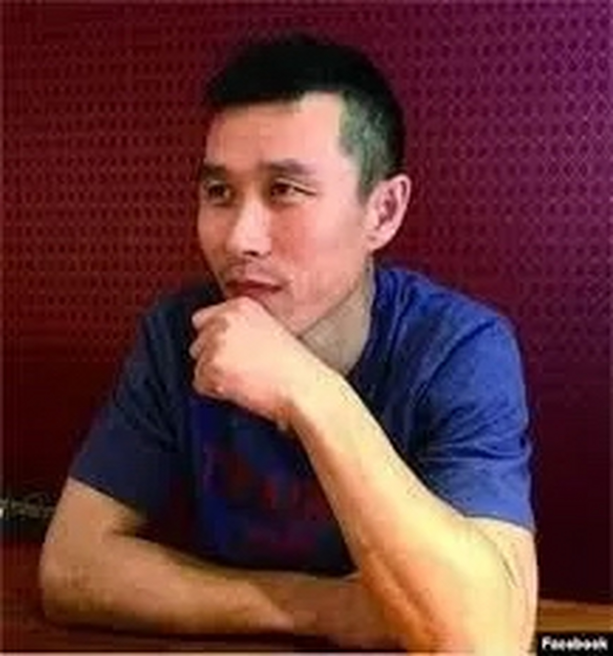 富察,党员,满族,1971年出生于辽宁省鞍山市,华东师范大学文学博士,原