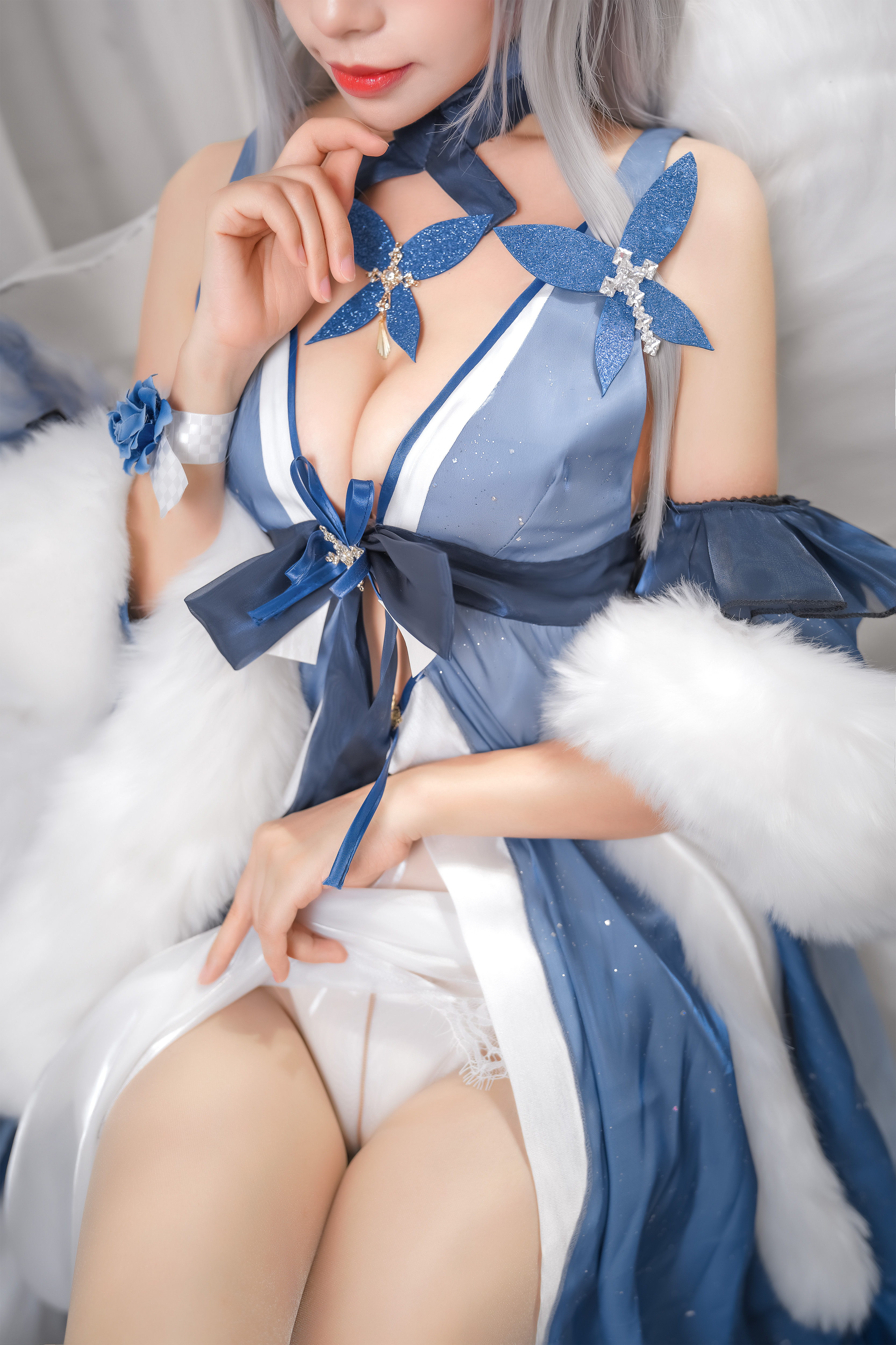 Neko-薇薇  最新美图千年白狐 第2张
