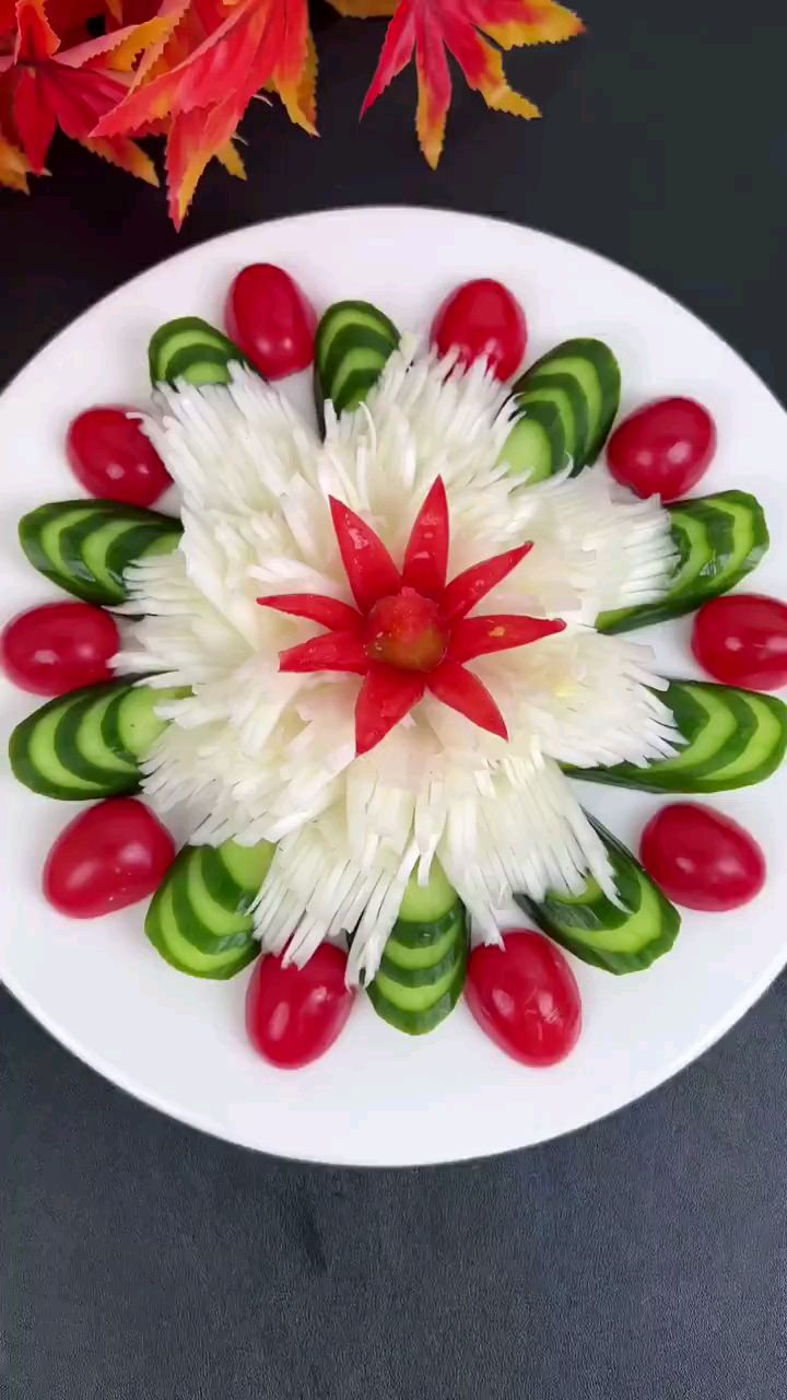 分享美食蔬菜摆盘做法