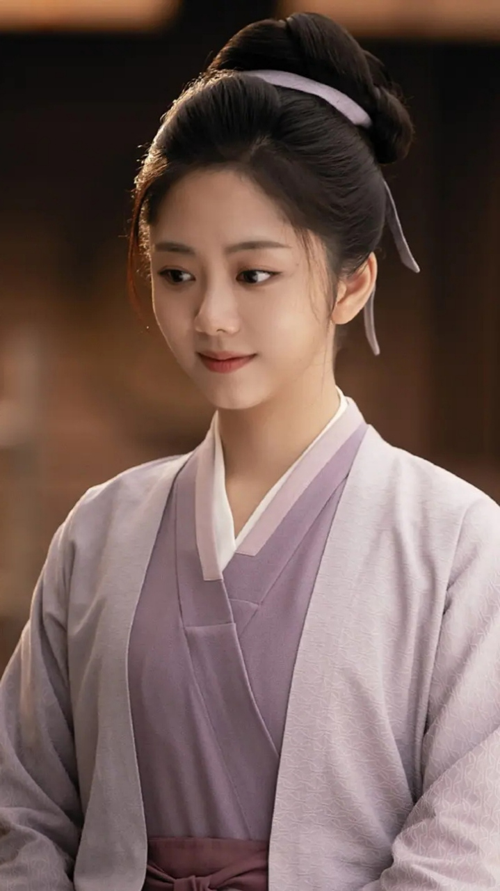 谭松韵在《锦心似玉》中的古装扮相真的很美.