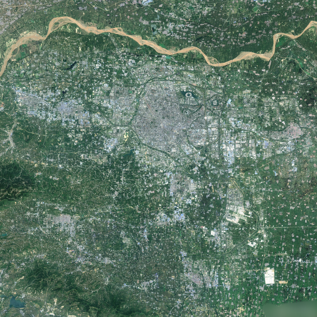 中原大城——郑州市最新的卫星影像[云喝酒]