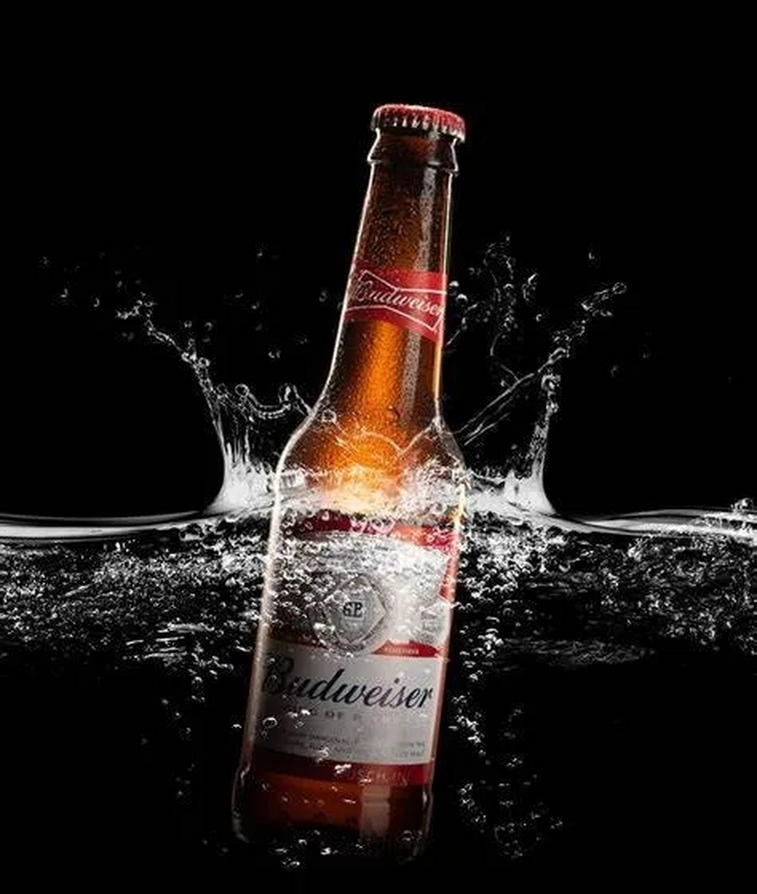 2023年中国十大啤酒品牌: 第十名:黄河啤酒 第九名:金龙泉啤酒 第八名