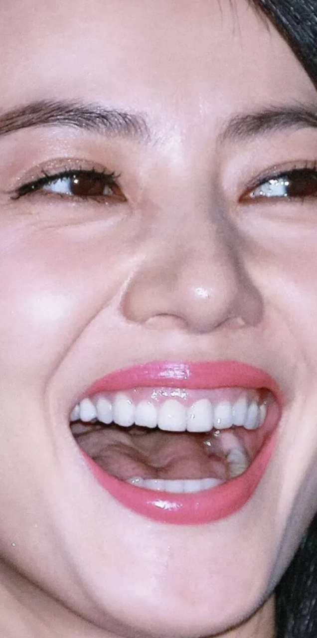 高圆圆的嘴好性感啊