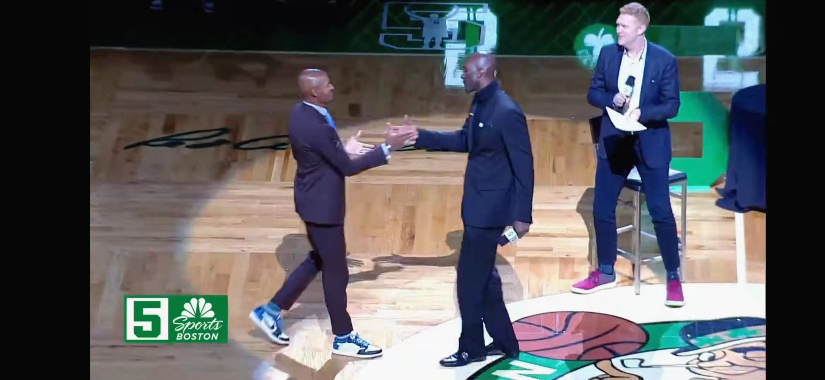 绿军三巨头再次同框,加内特雷阿伦冰释前嫌.