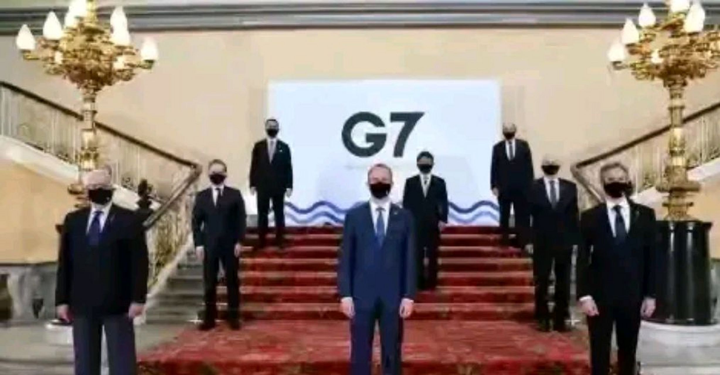 乌合麒麟G7图片