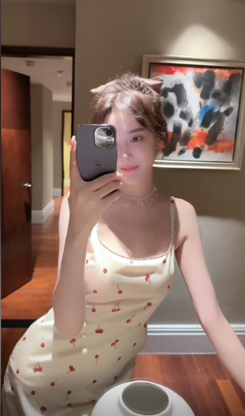 dy网红芮甜甜对和胜仔视频事件作出回应:求放过 视频是ai合成