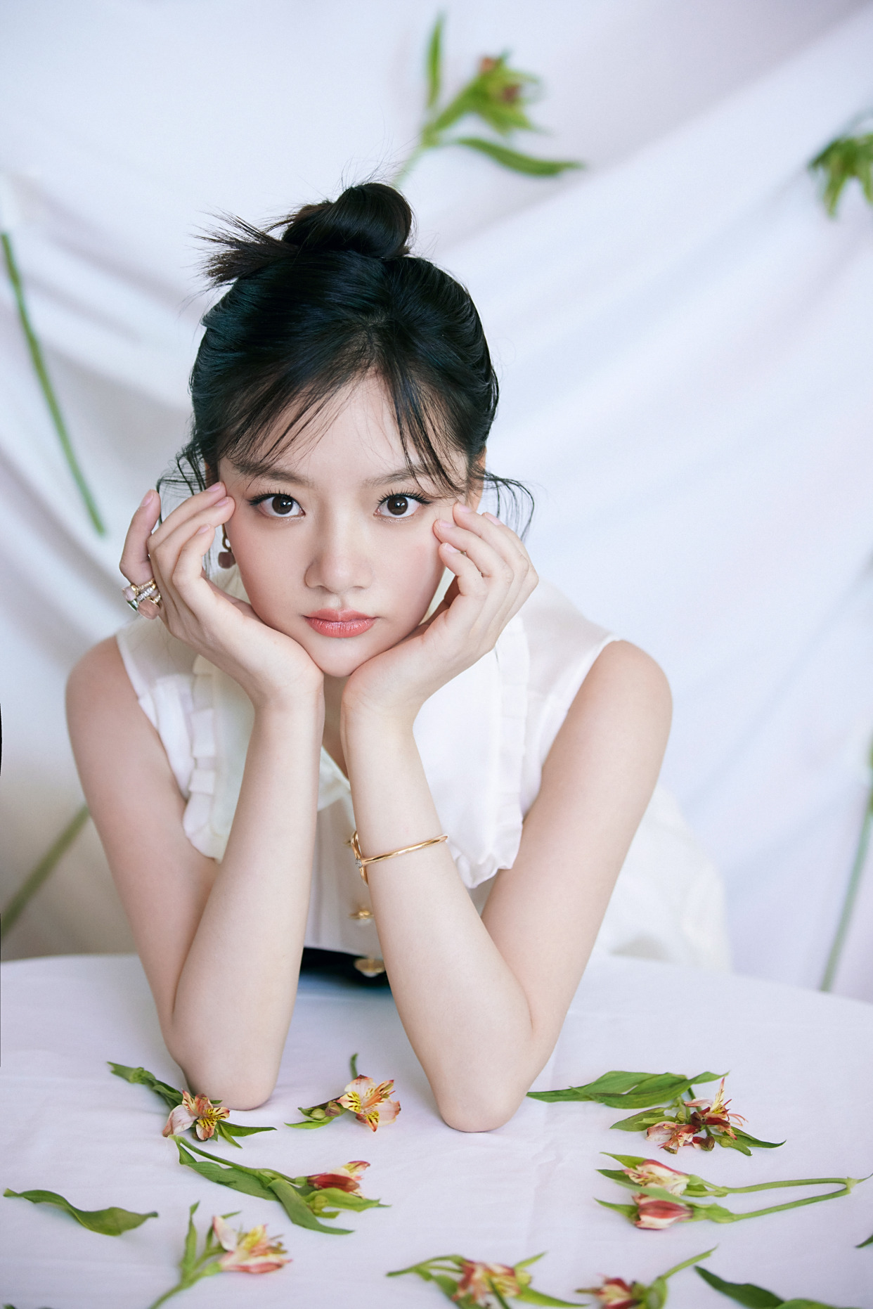 任敏气质公主裙穿搭