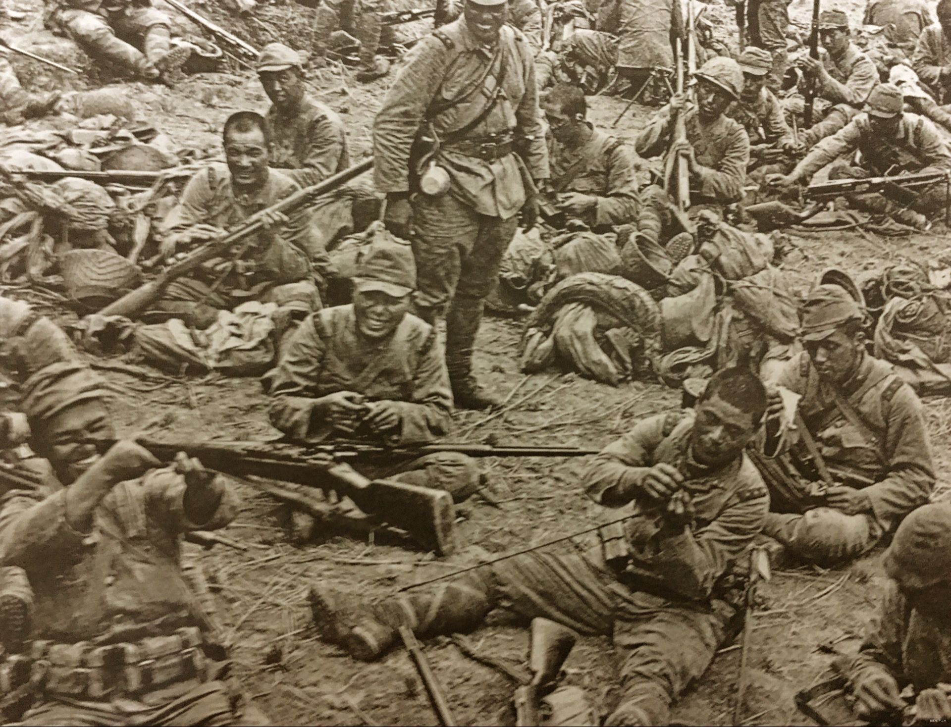 日本军人侵华图片