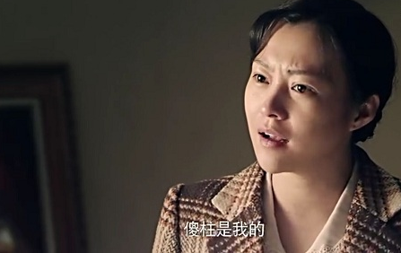 看情满四合院顿悟33岁的寡妇秦淮茹嫁给何雨柱是最狠的利用