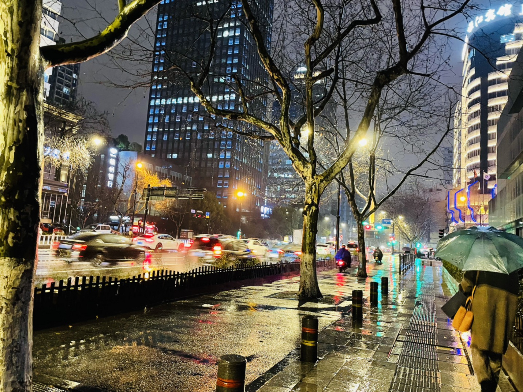 为什么分手总是在雨天?