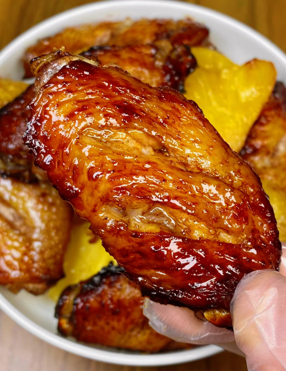 菠萝烤鸡翅#在家做美食# #家常菜美食教程