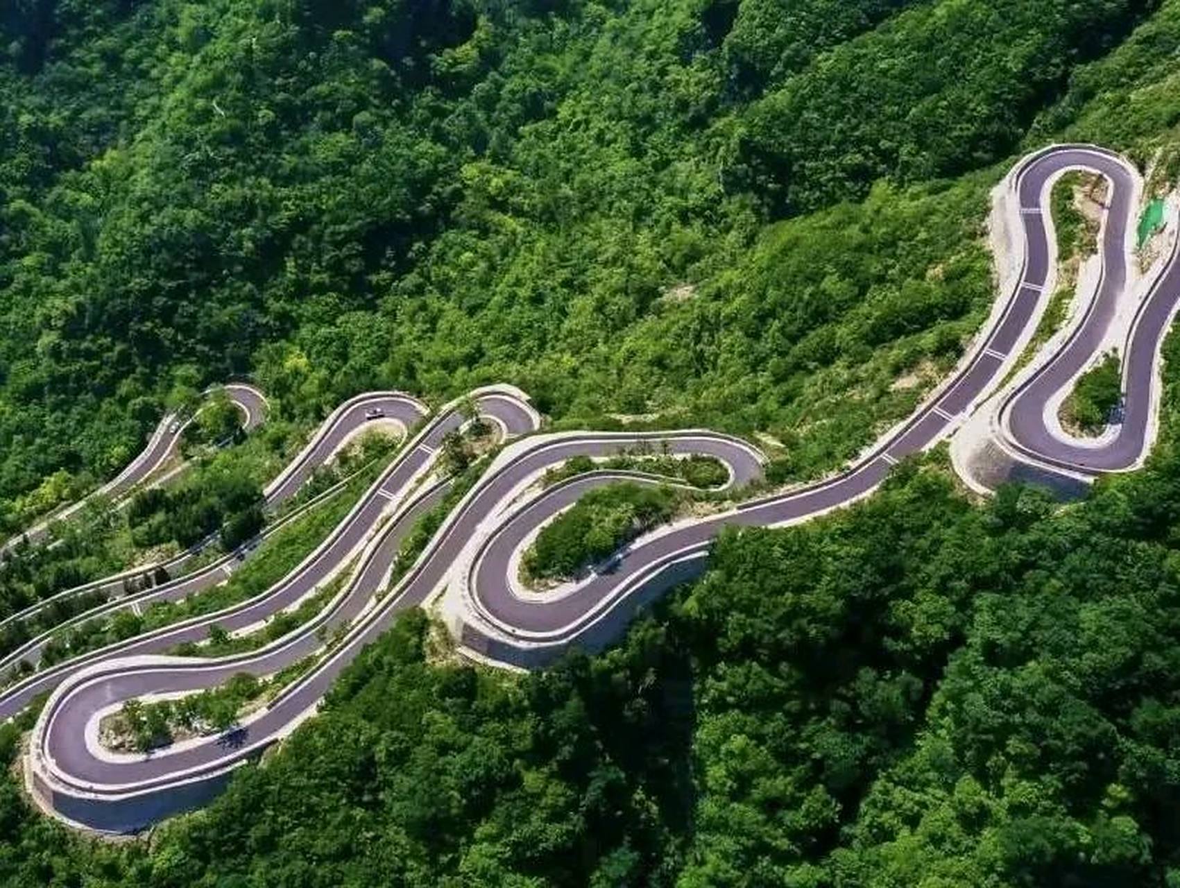 山东有个仰天山 位于山东青州,这里林海茫茫动,植物种类繁多,自然环境