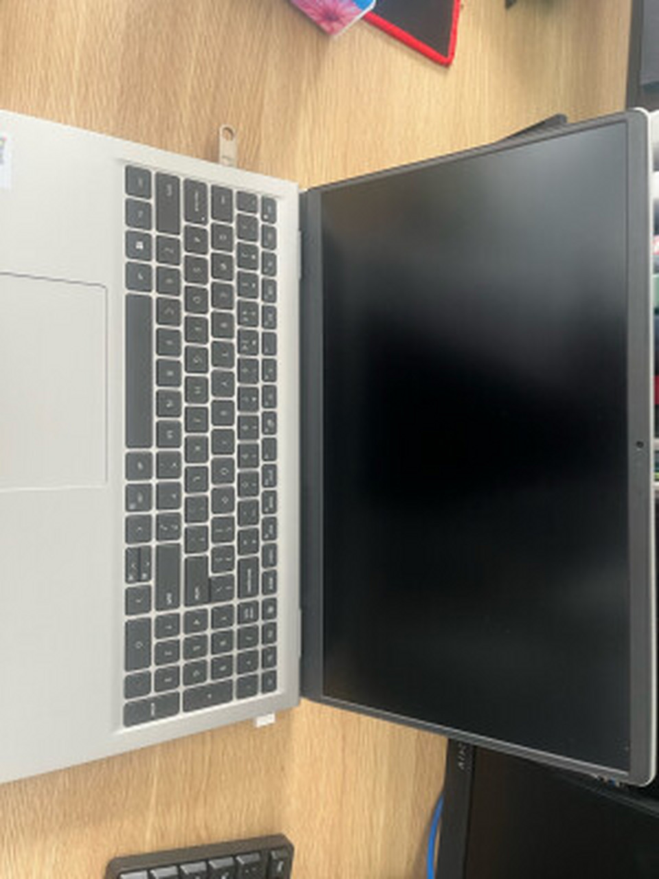 联想r7和戴尔灵越15哪个好,戴尔灵越5000和联想15s哪个好  戴尔灵越15