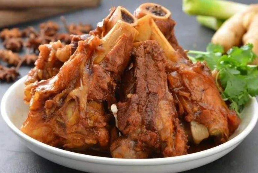 年夜饭怎么卤制猪大骨更香更入味