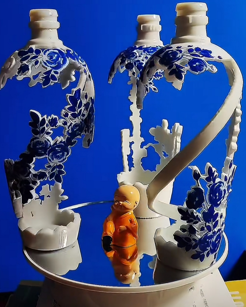 原来酒瓶也可以做成艺术品,还这么漂亮.