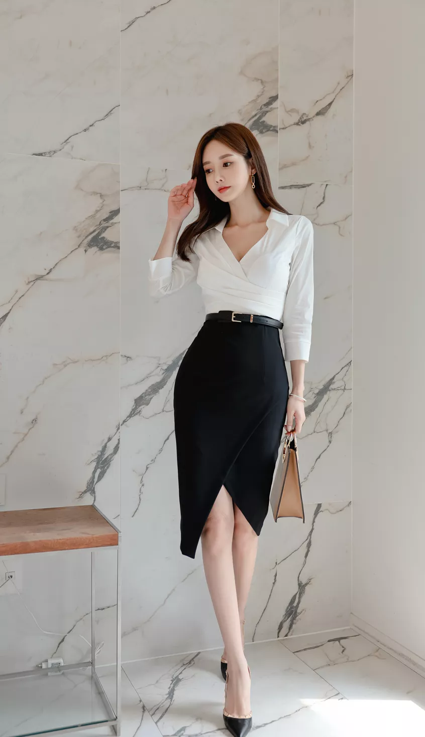 韩国女神孙允珠:黑白拼搭职业套装,超有范