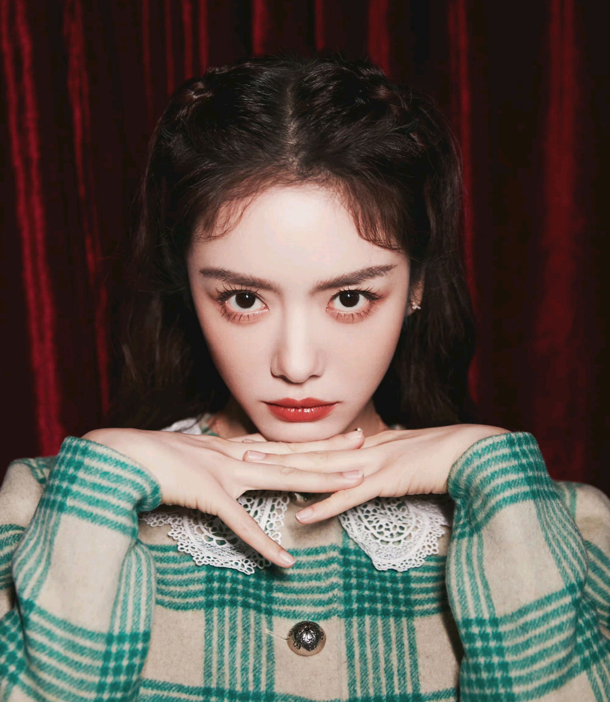 优雅时尚的蔡文静