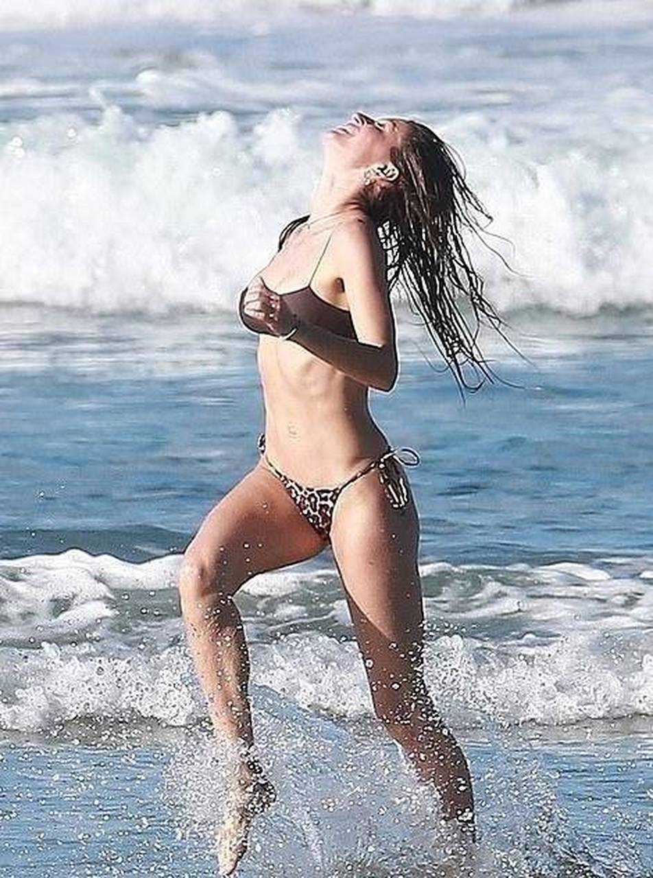 巴西超模"吉娘娘"吉赛尔·邦辰