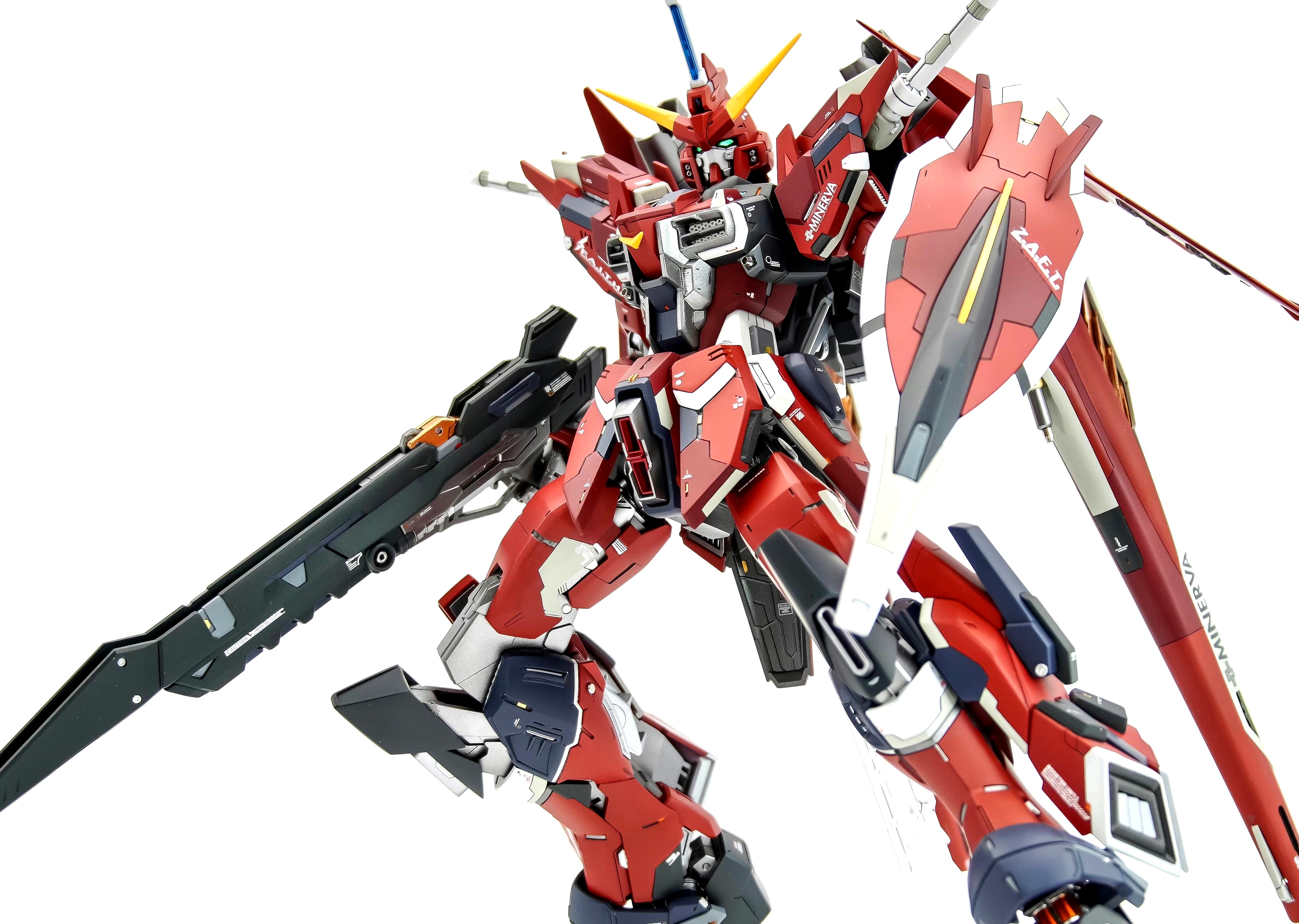 模型欣赏:机动战士高达seed destiny ex救世主高达绯耀